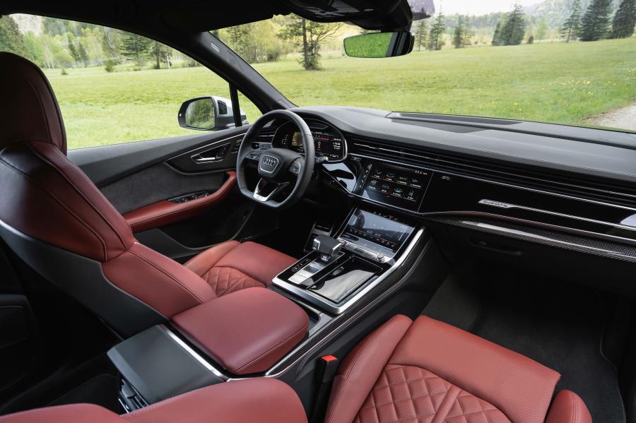 Интерьер Audi SQ7 TFSI (4M) 2020 года  (WW) (фото 32 из 45)